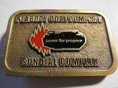 1985 PEABODY COAL COMPANY SUNDIAL COMPLEX BELT BUCKLE BBA-7
