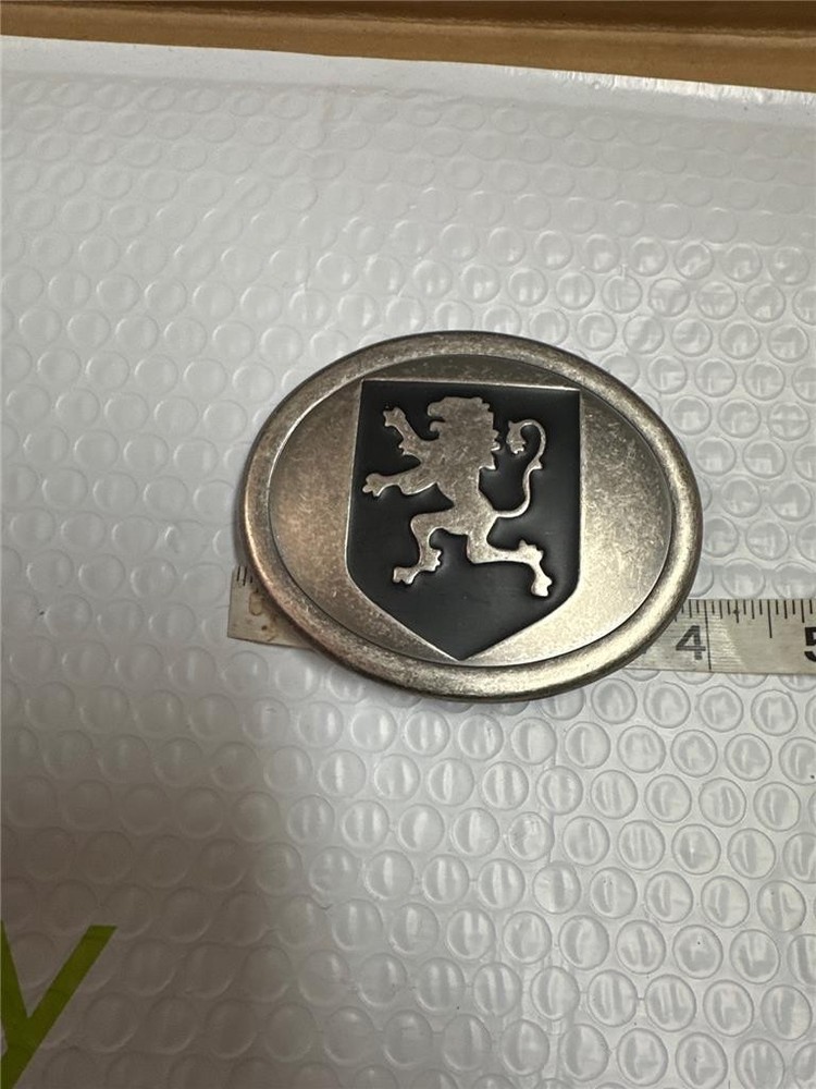 Vintage Lion Crest Belt Buckle