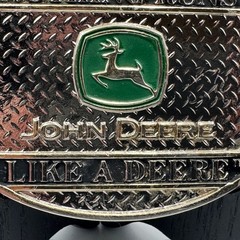 John Deere Belt Buckle Nothing Runs Like A Deere Silver Green Logo Diamond Plate