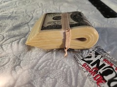 THE MONEY BUCKLE◇Vintage◇$100 Bills◇Money Roll Belt Buckle◇Cash Stacks◇NEW + Tag