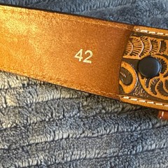Crumrine Buffalo Belt & Buckle Western Silver Tone 38058 Cowboy LEATHER Belt 42