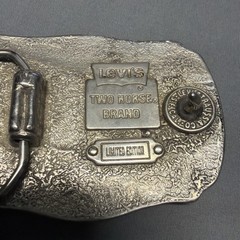VINTAGE LIMITED EDITION LEVIS TWO HORSE BRAND LEVIS STRAUSS & CO. BELT BUCKLE
