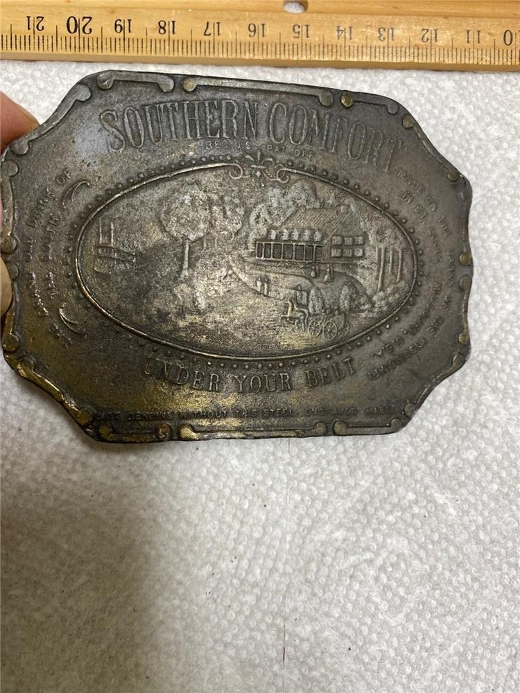 VINTAGE 1970s BERGAMOT ***SOUTHERN COMFORT*** BRASSTONE BOOZE BUCKLE