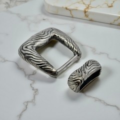 Tiffany & Co Ladies Wood Grain Fashion Belt Buckle Sterling Silver Estate TIF877