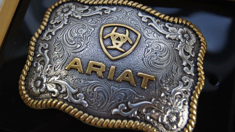 Ariat Western Belt Buckle Filigree Shield Berry Edge Silver Gold A37007