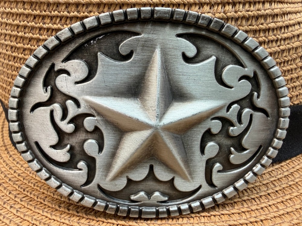 Antiqued Silver Star Oval Belt Buckle
