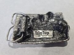 belt buckle