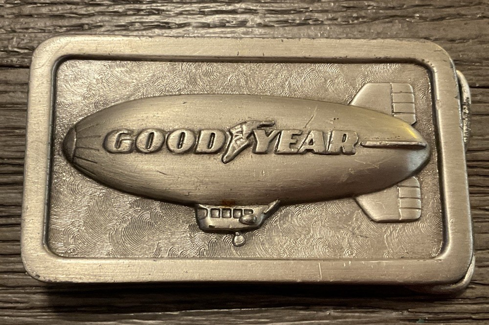 VINTAGE, 1974 THE GOODYEAR TIRE & RUBBER CO. Blimp G-96, PEWTER BELT BUCKLE