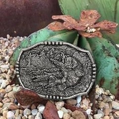 Montana Silversmiths Attitude Start of the Fight Bass Western Belt Buckle