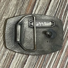 Tennis Rackets Belt Buckle Vintage 70s Indiana Metal Craft Pewter Crossing 1977
