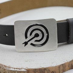 Target with Arrow Belt Buckle Metal Sports Design Modern Classic