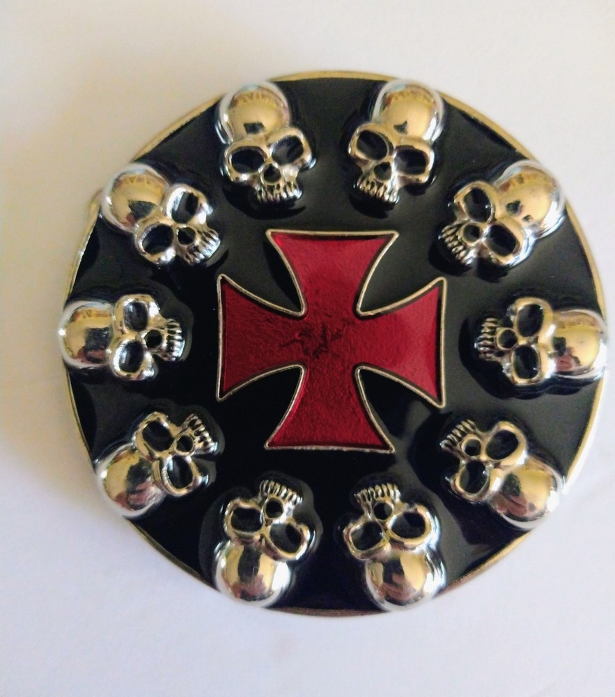 Virtis Bioworld Skullls Cross Nickel Belt Buckle Durable Silver /Red/Black