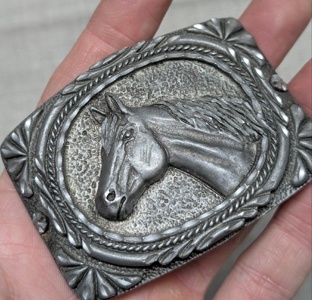 vintage USA made HORSE belt buckle EQUESTRIAN cowboy WESTERN pewter