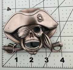 3D Pirate Jolly Roger Metal Belt Buckle Silver Tone Swashbuckler Swords 4&Prime;x 3&Prime;