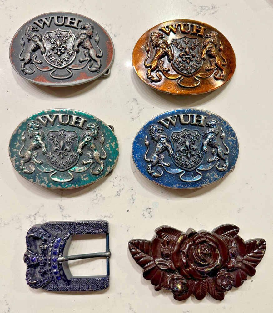 LOT OF 6 Washed Up Hollywood 1.75&Prime; Lion Fleur Heraldic WUH Belt Buckle, unused!