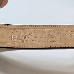 YAC Leather And Silk Blk And White Horse Head Design Belt 34&Prime;