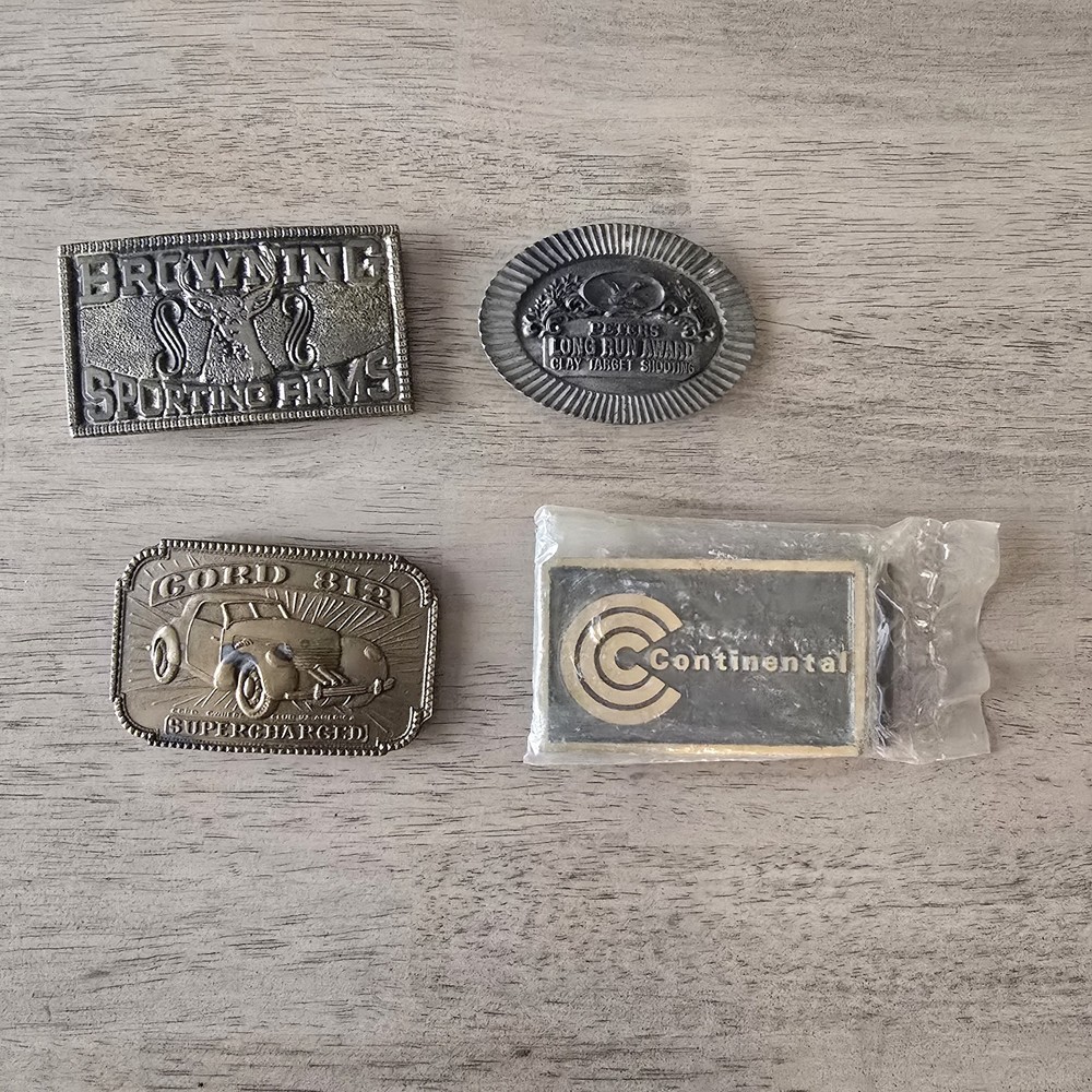 VINTAGE BELT BUCKLE LOT MEN&rsquo;S/ 4 TOTAL