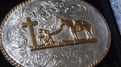 Crumrine Western Buckle Oval Praying Cowboy at Cross Silver & Gold Tone C1037448
