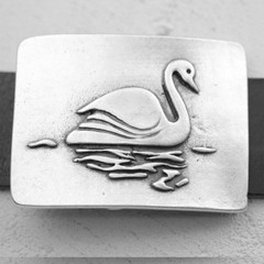 Floating Swan Belt Buckle Antique Silver Look for Leather Belts