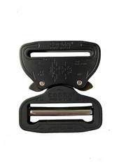 AustriAlpin 45mm 1.75&Prime; Matt Black Cobra Buckle + Clips – FY45MVF-B