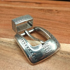 Western Textured Engraved Pattern Single Tongue Prong Cowboy Belt Buckle Set