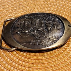 VTG 1982 Indiana Metal Craft Flying Geese Belt Buckle Brass Cowboy Nature