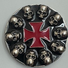 Round Skull Knights Templar Cross Belt Buckle Silver Tone Black Red Metal