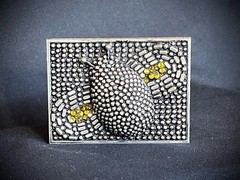 Art Belt Buckle Bee Crystal Beaded Mosaic OOAK 2007-2009 Darren McNeese