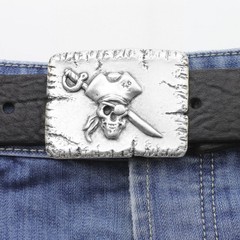 Pirate Skull Belt Buckle in Antique Silver – Sailor & Skull Design