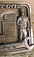 SNAP ON TOOLS BELT BUCKLE FELT POUCH PEWTER 3D RELIEF CREATIVE FACTOR #890574.