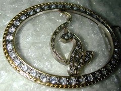 BELT BUCKLE Treble Clef Musical Note Music Performer Rhinestones Dazzling Bling