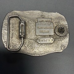 VINTAGE LIMITED EDITION LEVIS TWO HORSE BRAND LEVIS STRAUSS & CO. BELT BUCKLE