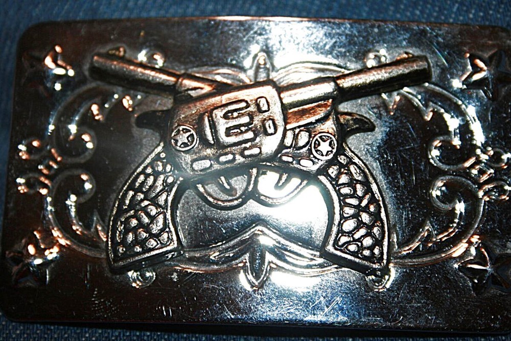 3&Prime; x 1-1/2&Prime; Silvertone Metal Gun Belt Buckle