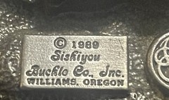 Siskiyou 1989 3-D Belt Buckle Horses Q-35 Brass Buckle w/ Metal Loop USA Made