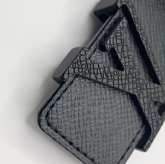 Louis Vuitton Pre-Owned Taiga Belt M6897 Suntulle Initial