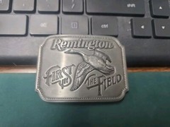 VINTAGE 1980 REMINGTON ARMS FIRST IN THE FIELD CANADA GOOSE PEWTER BELT BUCKLE