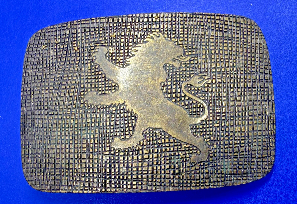 Heraldic Rampant Lion Grid Pattern Brass Tone Belt Buckle, Made in Italy