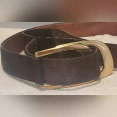 Beautiful Vintage Gucci Brown Suede Leather Belt