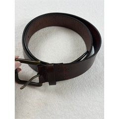 Levi&rsquo;s Men&rsquo;s Dark Brown Leather Belt with Brushed Metal Buckle 34&Prime;