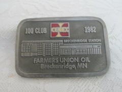 Vintage Limited Edition Farmers Union Oil Breckenridge MN 100 Club 1982