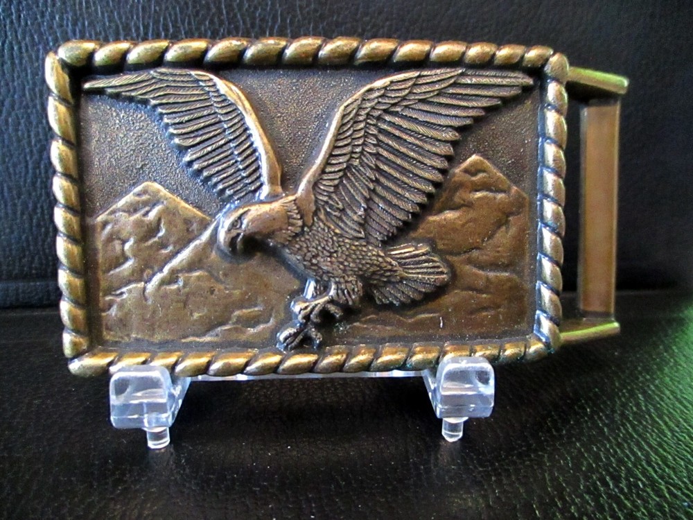 American Bald Eagle with Wing Spread Vintage Brass Belt Buckle Bird Collectible