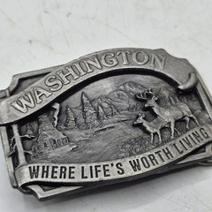 Siskiyou 1983 WASHINGTON Belt Buckle w/ Cabin Deer Mountain Scenery