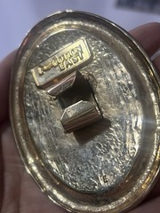 90s Vintage Motion East Gold Tone Sweater Clip / Scarf Clip – Decorative Scroll