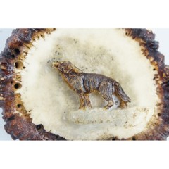Vintage Handmade Elk Antler Burr Belt Buckle Brown Carved Wolf Wildlife EUC