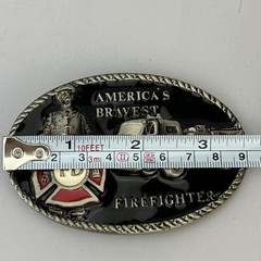 AMERICA&rsquo;S BRAVEST FIRE FIGHTER Belt Buckle 1986 FD Fire Truck Black Red Enamel
