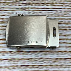 Tommy Hilfiger Belt Buckle Silver-Tone Metal Rectangular Slide Closure