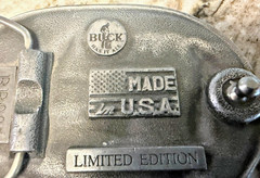 Vintage Buck Knives Limited Edition Belt Buckle BB901 Silver Green