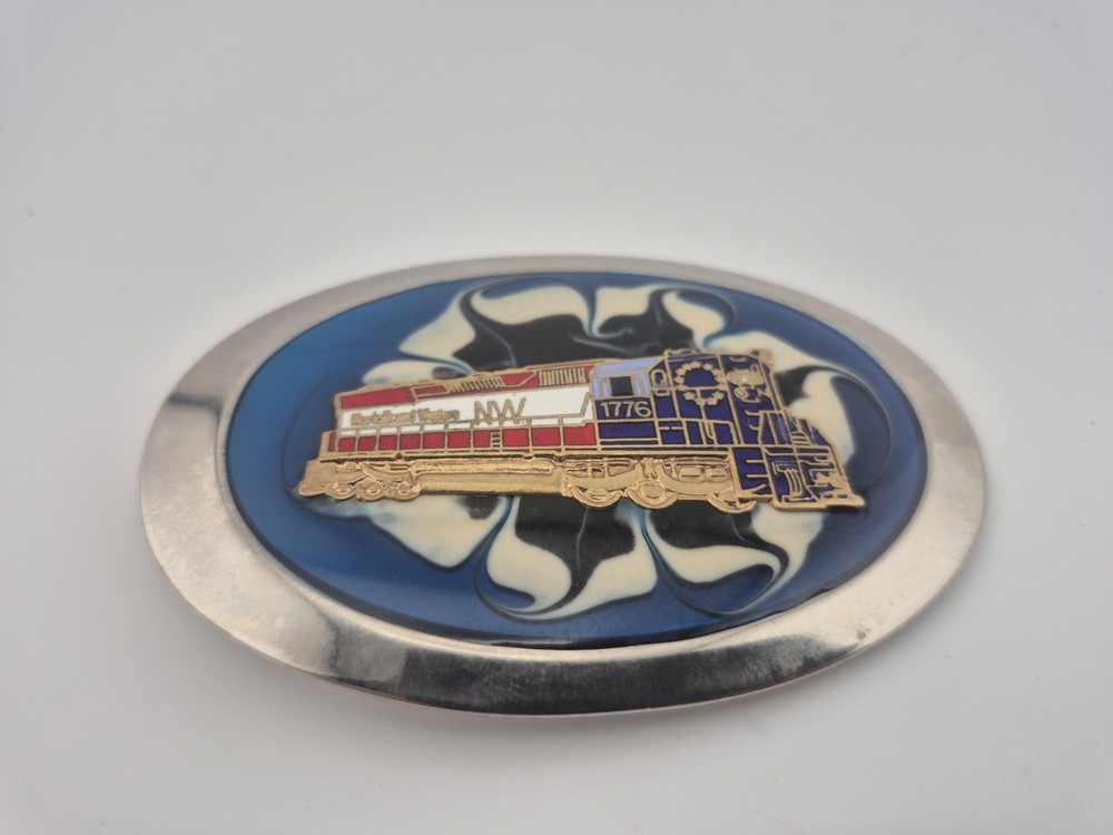 belt buckle oval red silver Norfolk & Western RY railroad 3.75&Prime; long