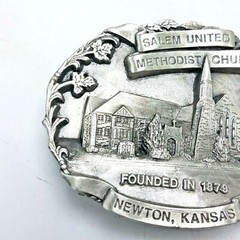RARE 1986 Salem United Methodist Church Belt Buckle Newton, KS w Stand 255/500