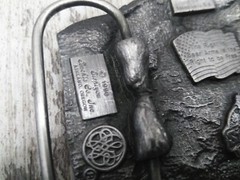 1990 USA FLAG THE RIGHT TO BEAR ARMS BELT BUCKLE GW-13, BY SISKIYOU CO. (U.S.A)